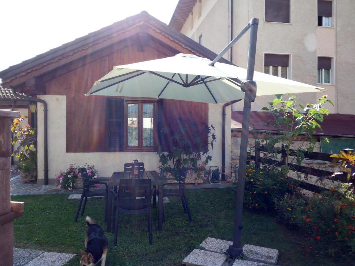 Casetta Vittorio Mezzolago Exterior photo